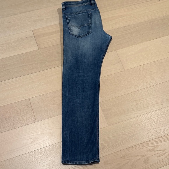 Men's Blue Denim Jeans - Picture 7 of 11